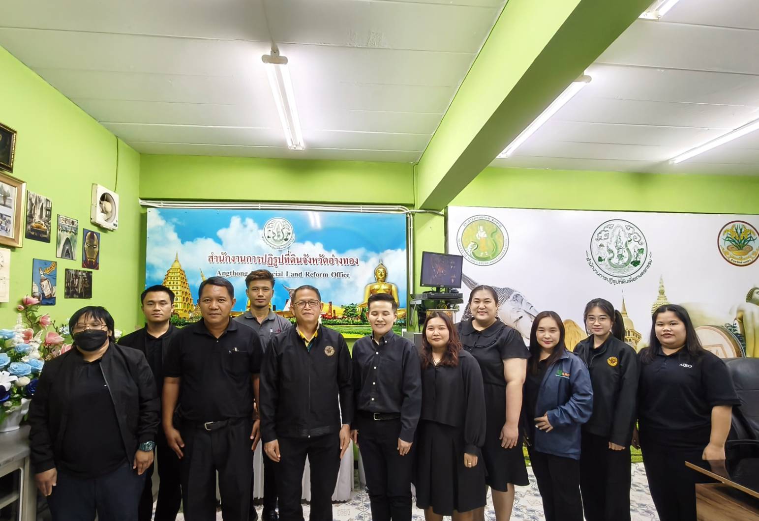 title - ผู้ตรวจราชการ ส.ป.ก. ประชุมตรวจติดตามความก้าวหน้าผลการดำเนินงานตามแผนการตรวจราชการ ประจำปีงบประมาณ พ.ศ. 2569 รอบที่ 2 เขตตรวจราชการที่ 1 จังหวัดอ่างทอง